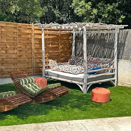 度假居 Independent Garden Pool &